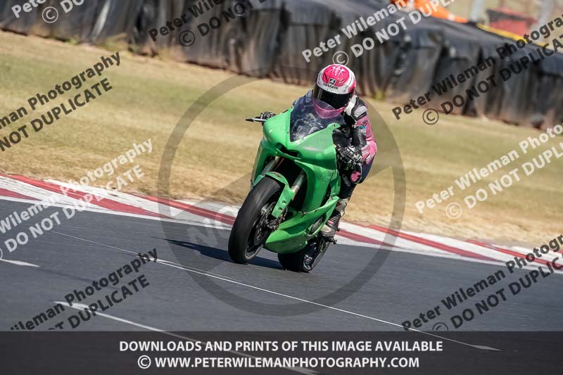 donington no limits trackday;donington park photographs;donington trackday photographs;no limits trackdays;peter wileman photography;trackday digital images;trackday photos